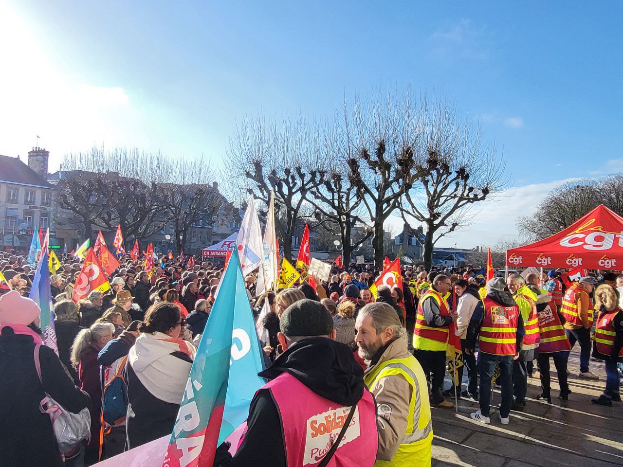 manifestations Avranches - foule